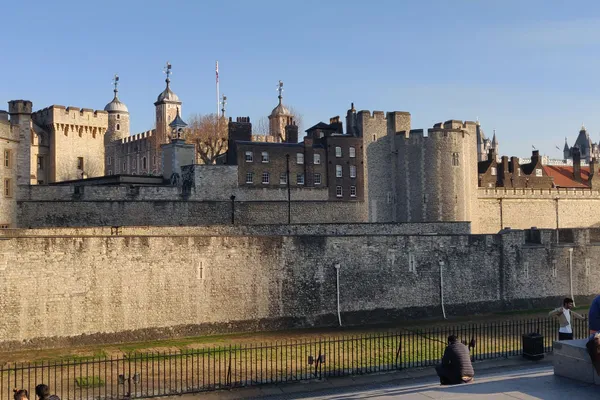 UK  - Photo 18